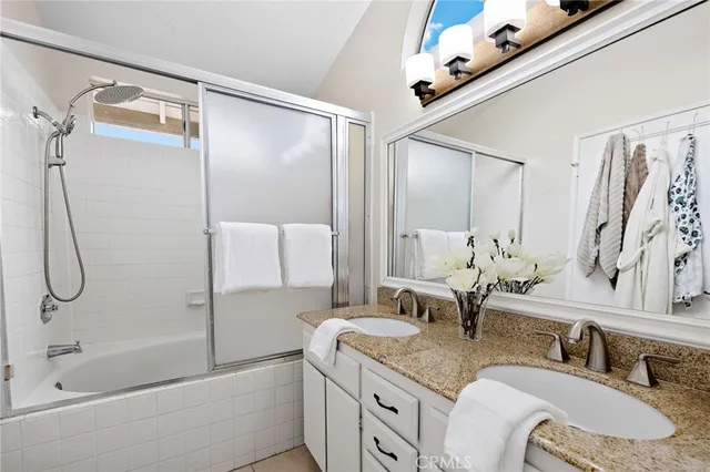 $1,100,000 | 21111 Briarwood Lane, Rancho Santa Margarita, CA 92679