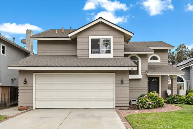 $1,100,000 | 21111 Briarwood Lane, Rancho Santa Margarita, CA 92679