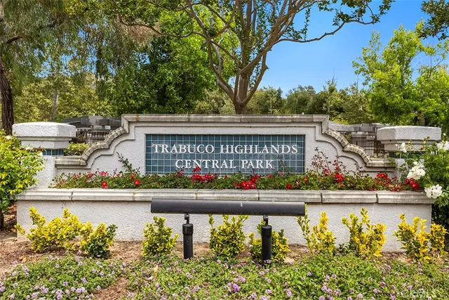 $1,100,000 | 21111 Briarwood Lane, Rancho Santa Margarita, CA 92679