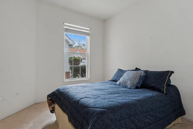 $349,900 | 21409 West Douglas Lane, Plainfield, IL 60544