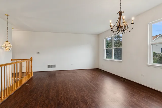 $349,900 | 21409 West Douglas Lane, Plainfield, IL 60544