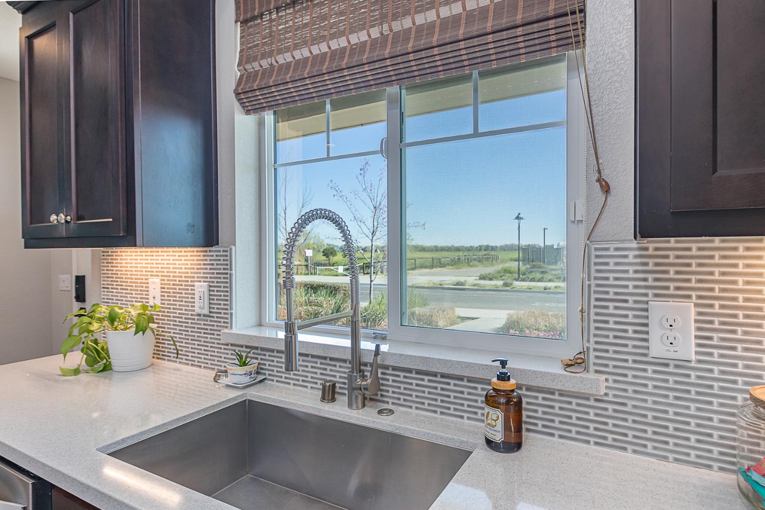 1821 Cannery Loop Davis, CA 95616 - Photo 22 of 58