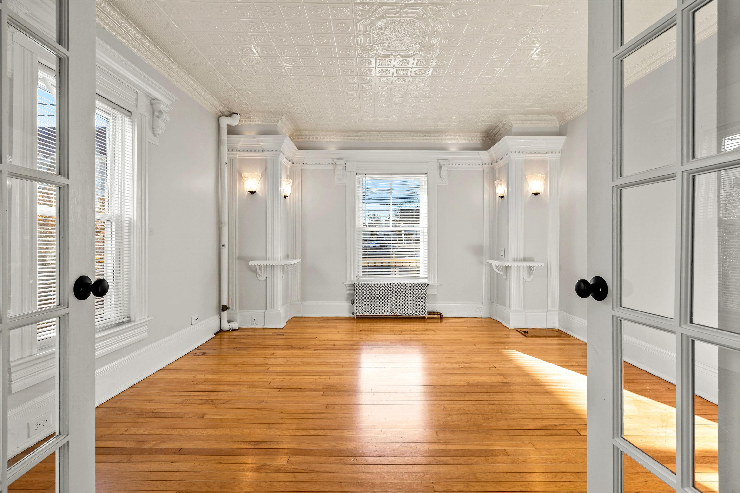 26 Reservoir Avenue Manchester, NH 03104 - Photo 10 of 24