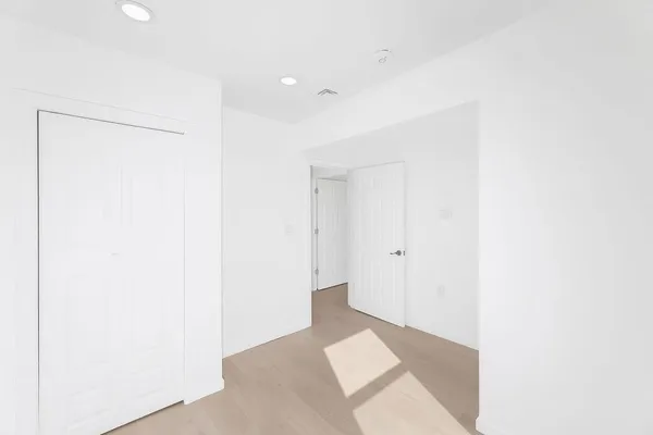 $3,200 | 80 Ferry Street, Unit 2, Jersey City, NJ 07307