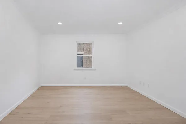 $3,200 | 80 Ferry Street, Unit 2, Jersey City, NJ 07307