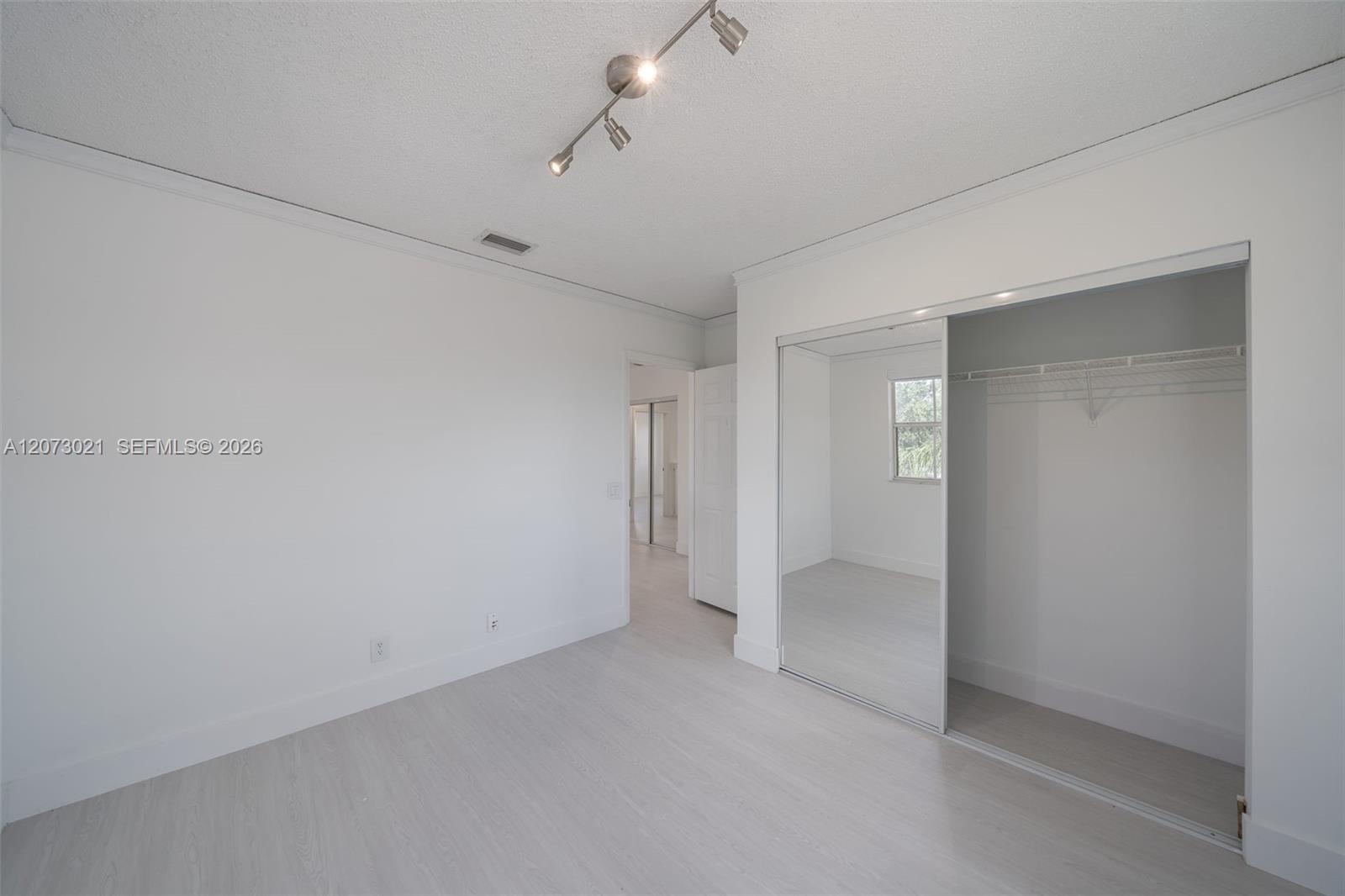 720 Falling Water Road, Unit 720 Weston, FL 33326 - Photo 23 of 46 Gallery Image 23