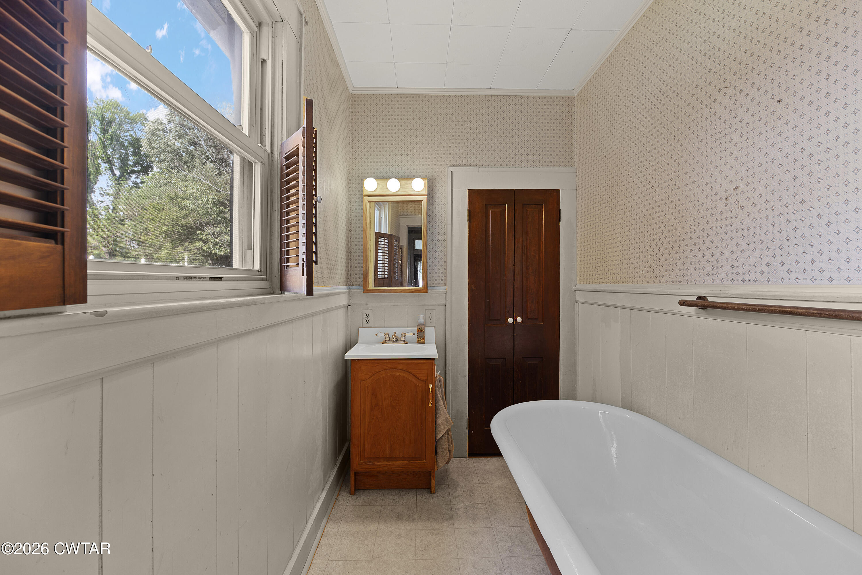 233 East Main Street Bells, TN 38006 - Photo 16 of 22 EN4A9555