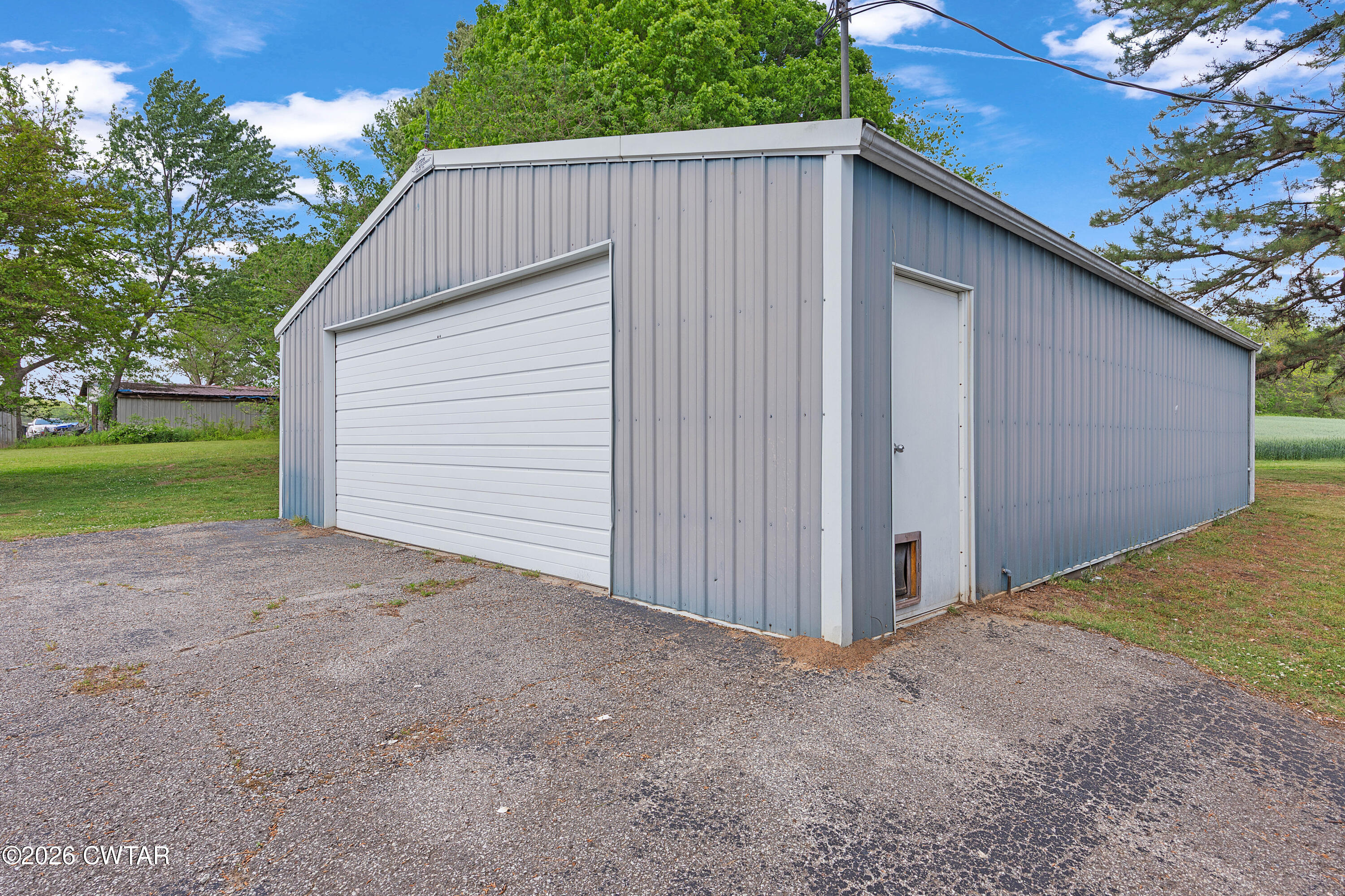 233 East Main Street Bells, TN 38006 - Photo 6 of 22 EN4A9500