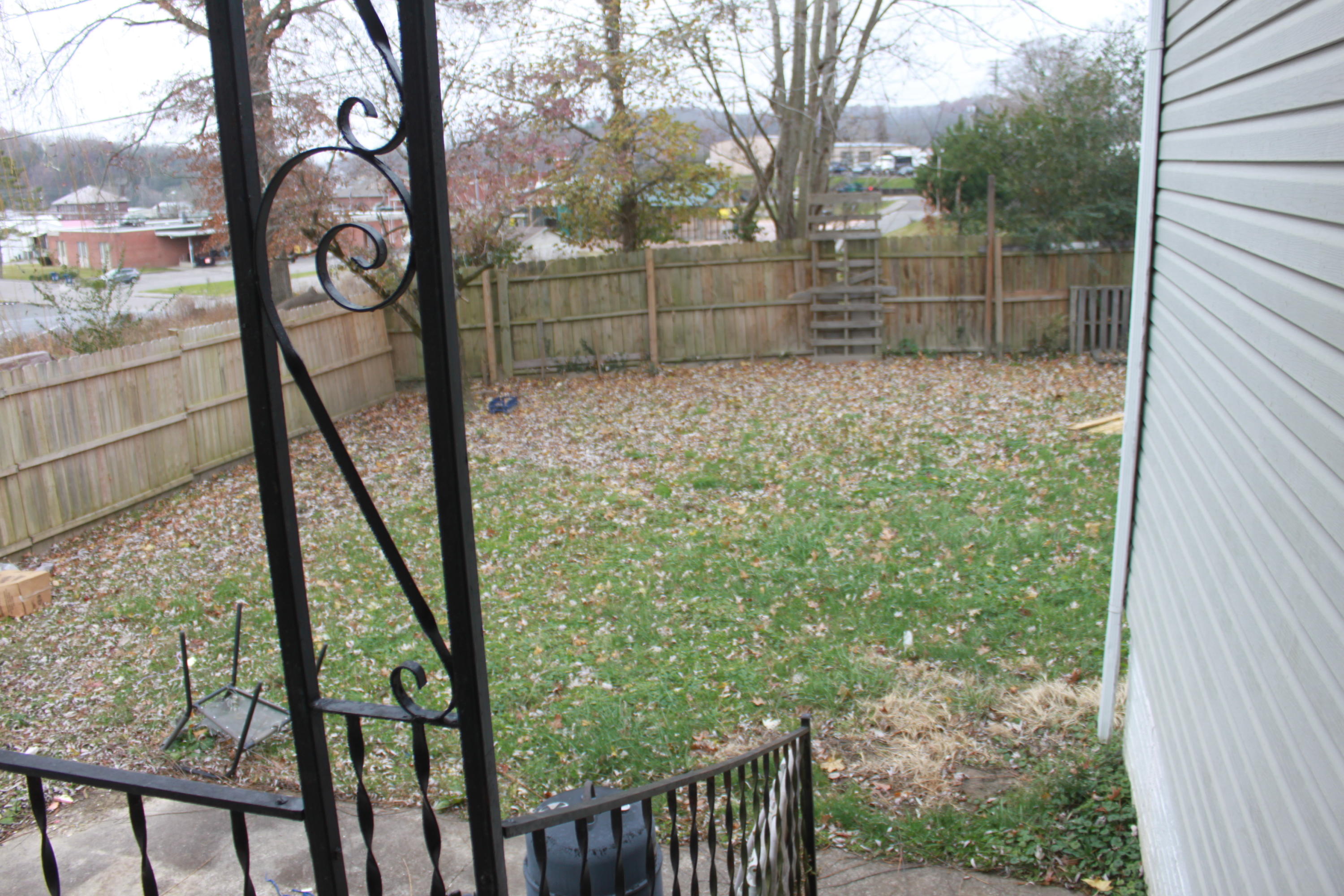 105 South Cross Street Oneida, TN 37841 - Photo 15 of 15 IMG_8294