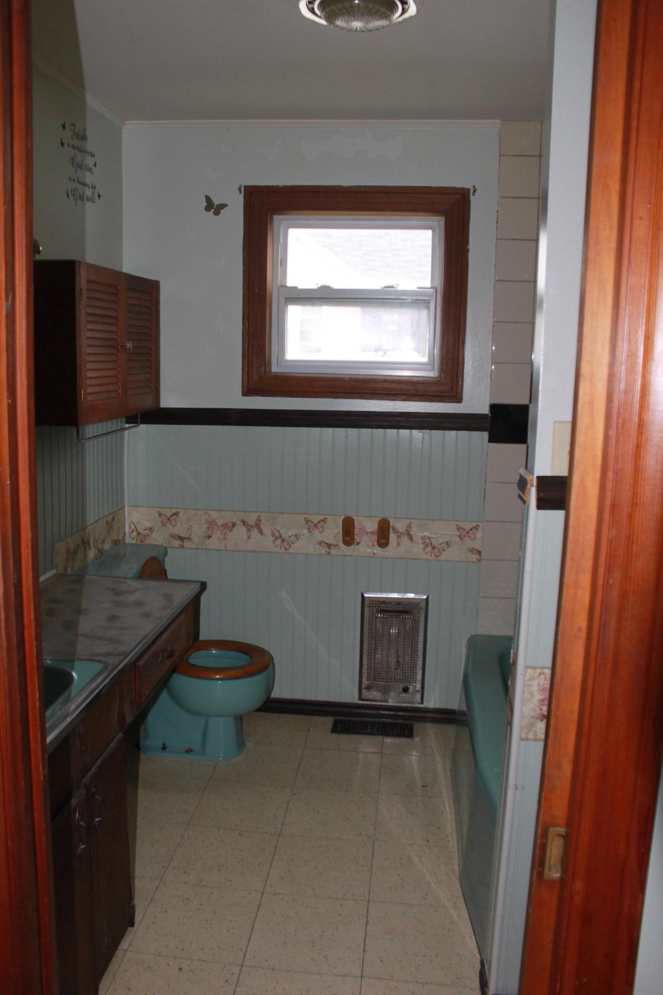 105 South Cross Street Oneida, TN 37841 - Photo 10 of 15 IMG_8284
