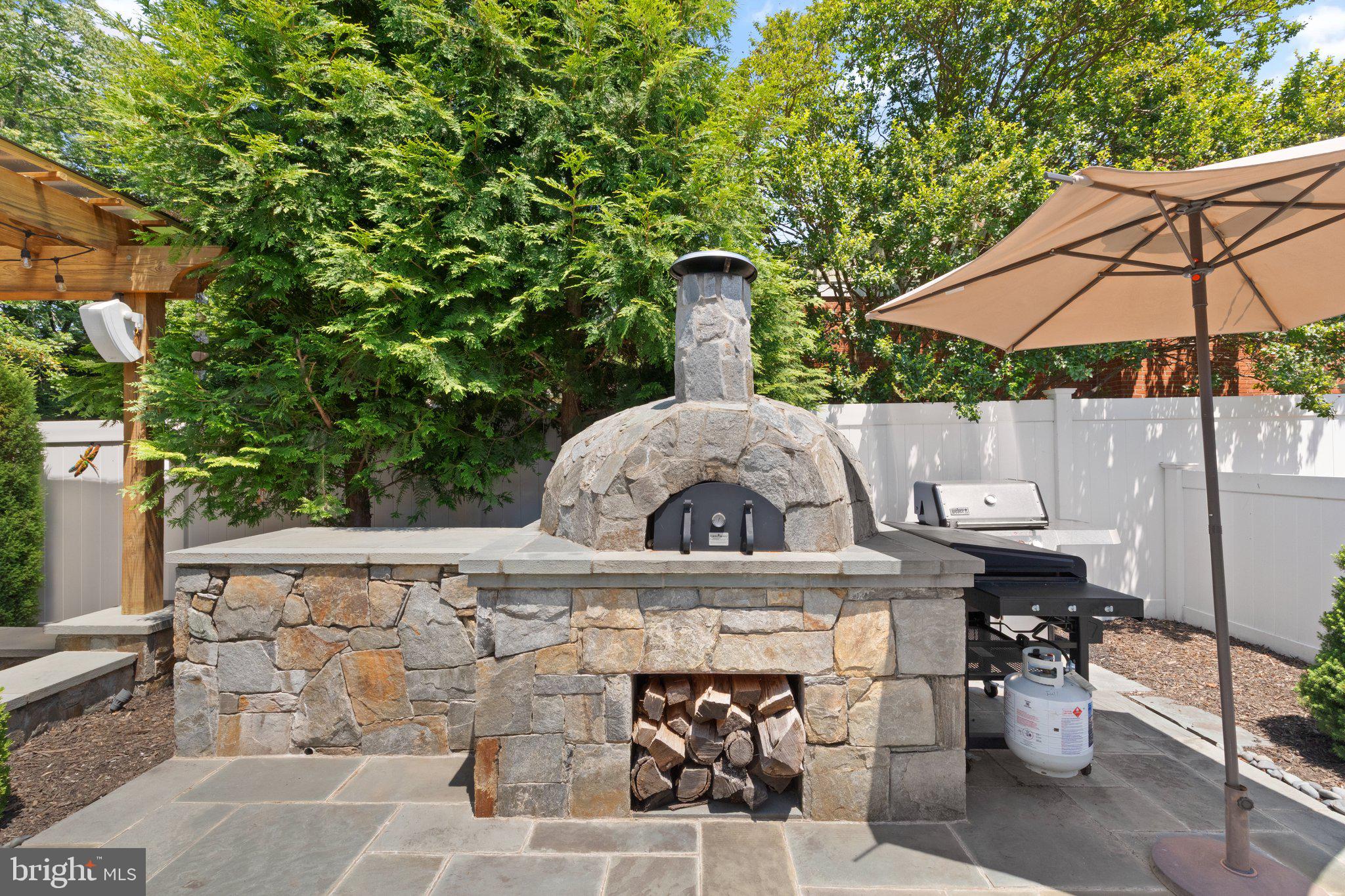 6501 Stoneham Road Bethesda, MD 20817 - Photo 30 of 43 Gallery Image 30
