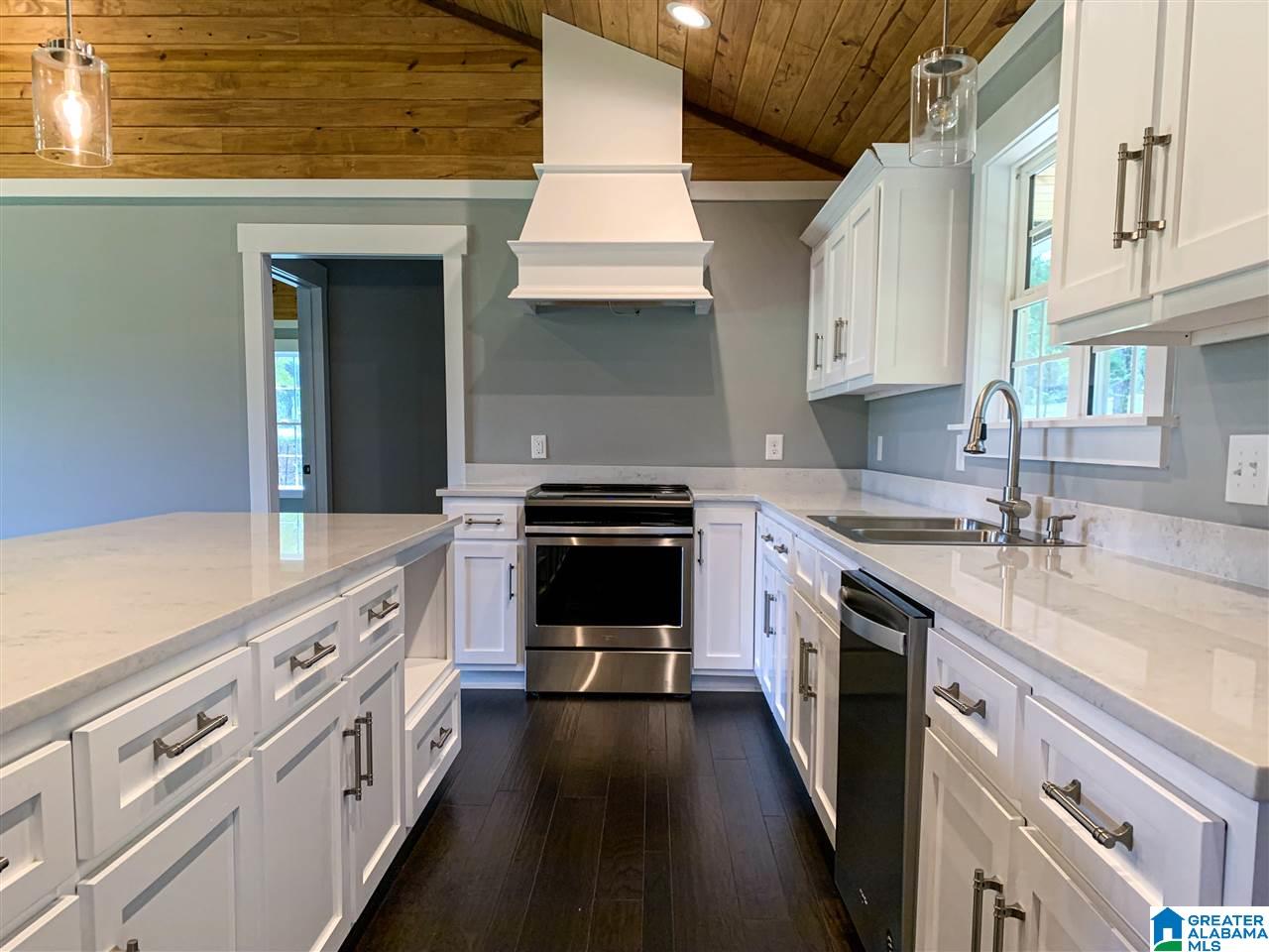 103 Cobb Road Munford, AL 36268 - Photo 6 of 32
