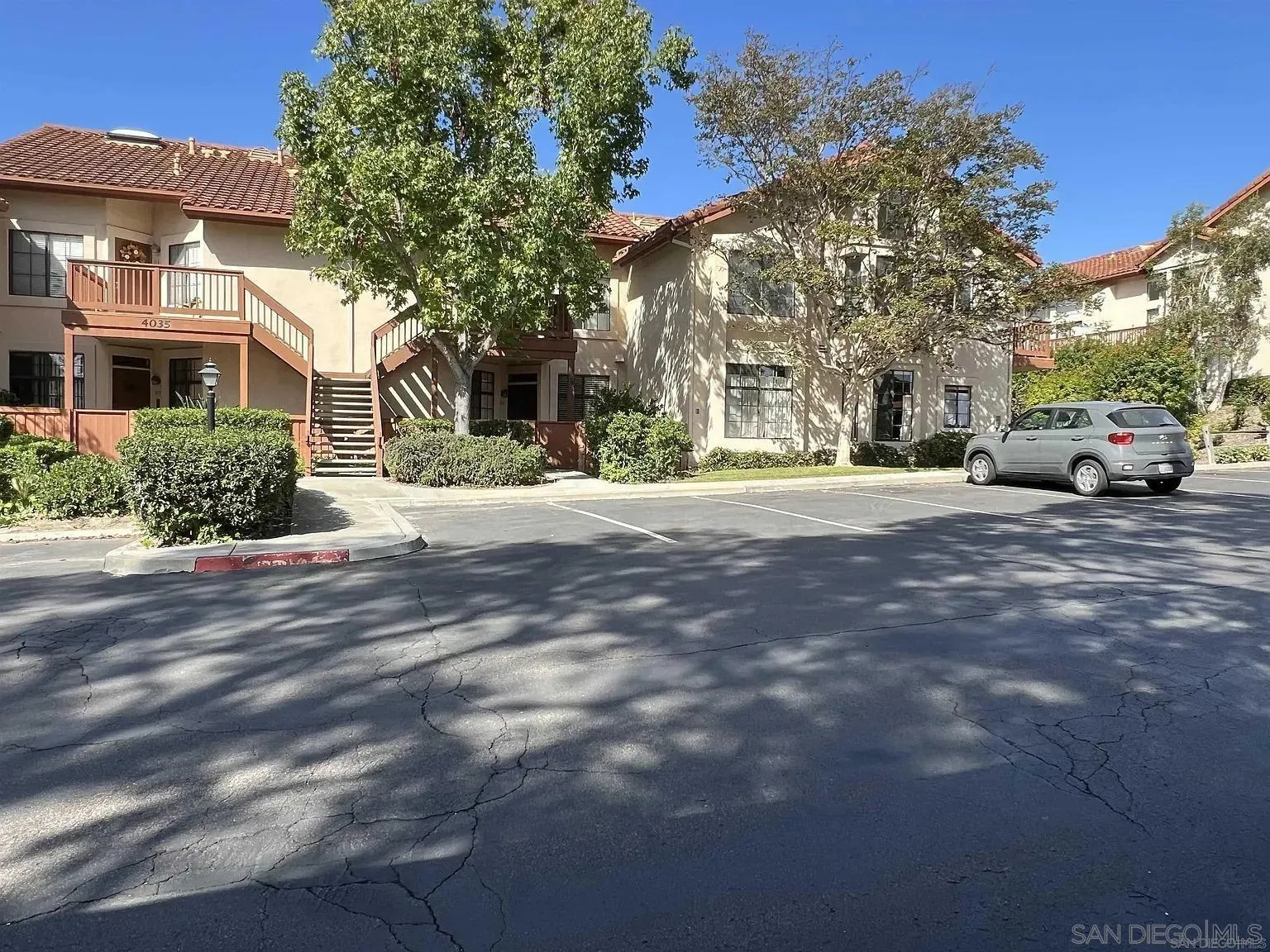 4035 Carmel View Road, Unit 114 San Diego, CA 92130 - Photo 13 of 17