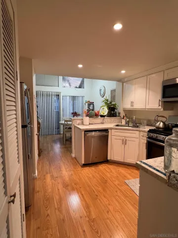 $849,000 | 4035 Carmel View Road, Unit 114, San Diego, CA 92130