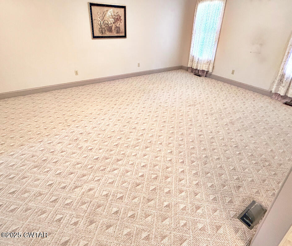 153 Timber Ridge Drive Lexington, TN 38351 - Photo 6 of 29 a view of an empty room