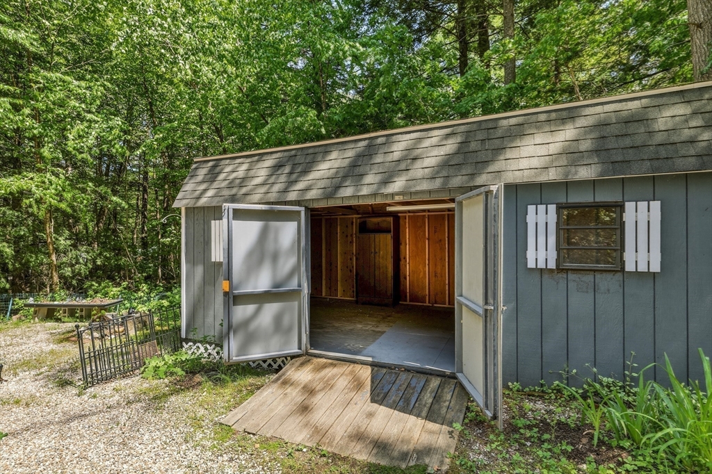 759 North Main Road, Unit V712 Otis, MA 01253 - Photo 31 of 42