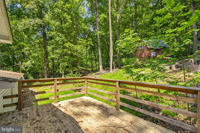 $368,000 | 247 Marsden Heights Road, Linden, VA 22642