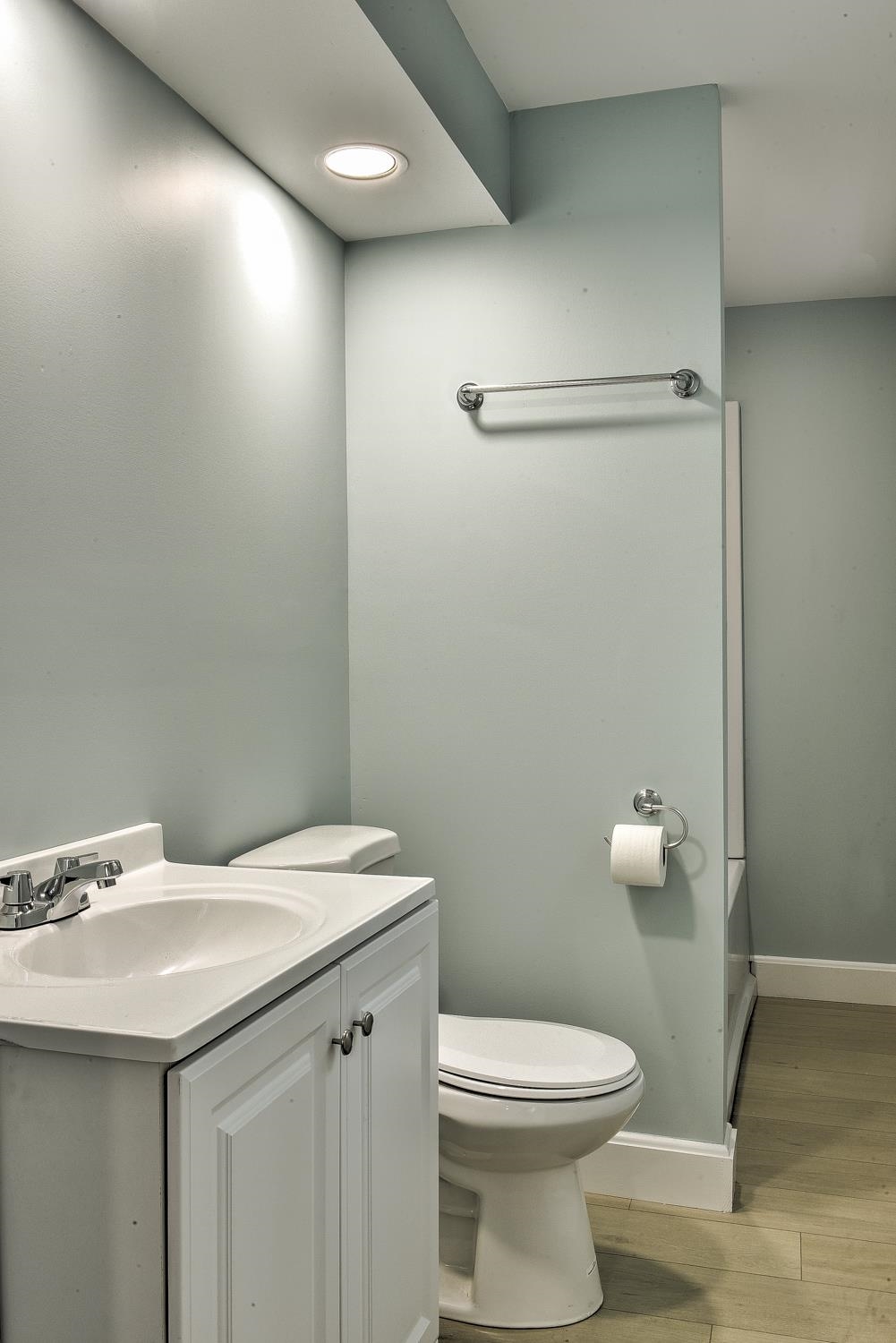 45 Chesterfield Road Hinsdale, NH 03451 - Photo 11 of 37 Gallery Image 11