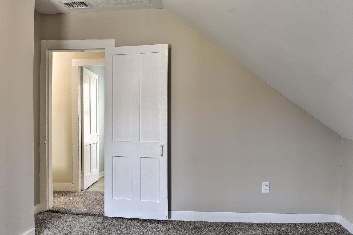45 Chesterfield Road Hinsdale, NH 03451 - Photo 36 of 37 Gallery Image 36
