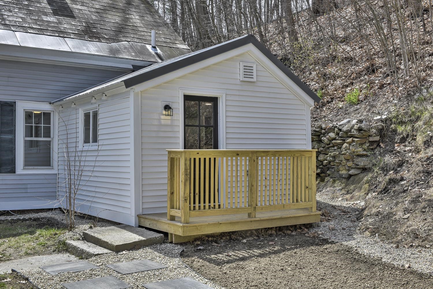 45 Chesterfield Road Hinsdale, NH 03451 - Photo 6 of 37 Gallery Image 6