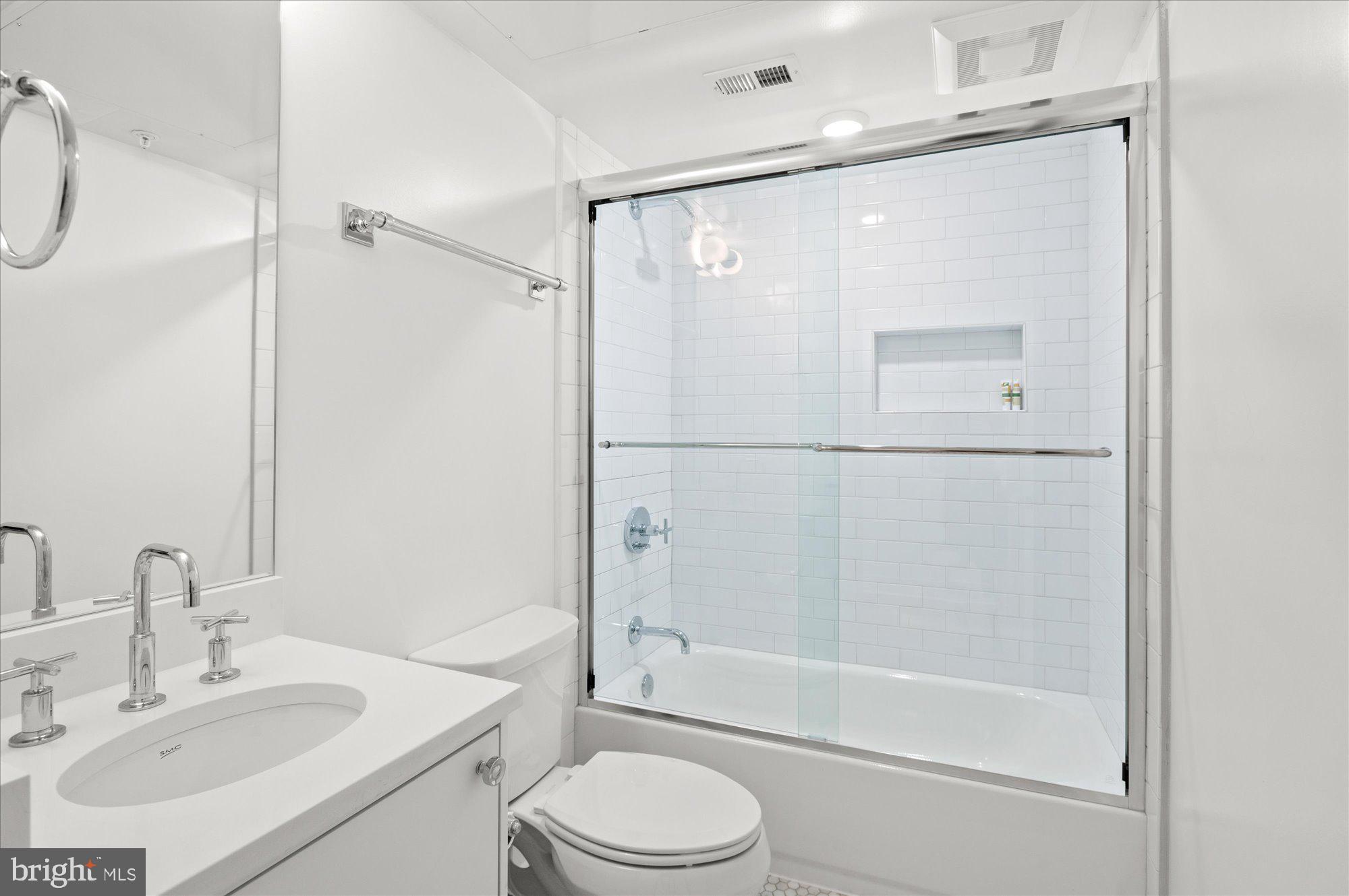 2869 28th Street Northwest, Unit 101 Washington, DC 20008 - Photo 19 of 28