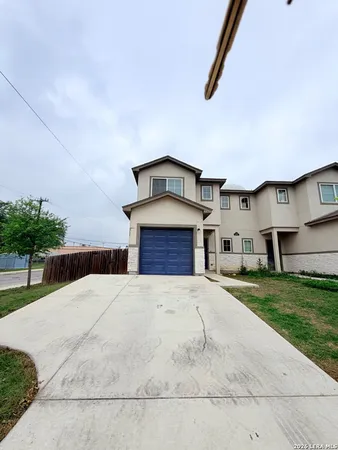 $1,750 | 11103 Belair Drive, Unit 101, San Antonio, TX 78213