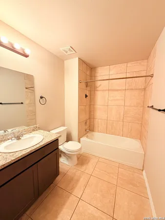 $1,750 | 11103 Belair Drive, Unit 101, San Antonio, TX 78213