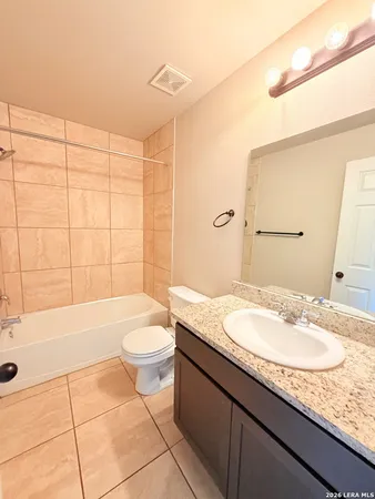 $1,750 | 11103 Belair Drive, Unit 101, San Antonio, TX 78213
