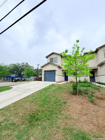 $1,750 | 11103 Belair Drive, Unit 101, San Antonio, TX 78213