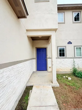 $1,750 | 11103 Belair Drive, Unit 101, San Antonio, TX 78213