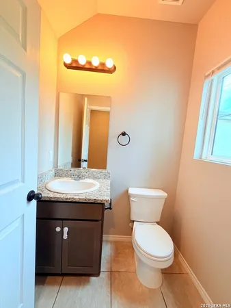 $1,750 | 11103 Belair Drive, Unit 101, San Antonio, TX 78213