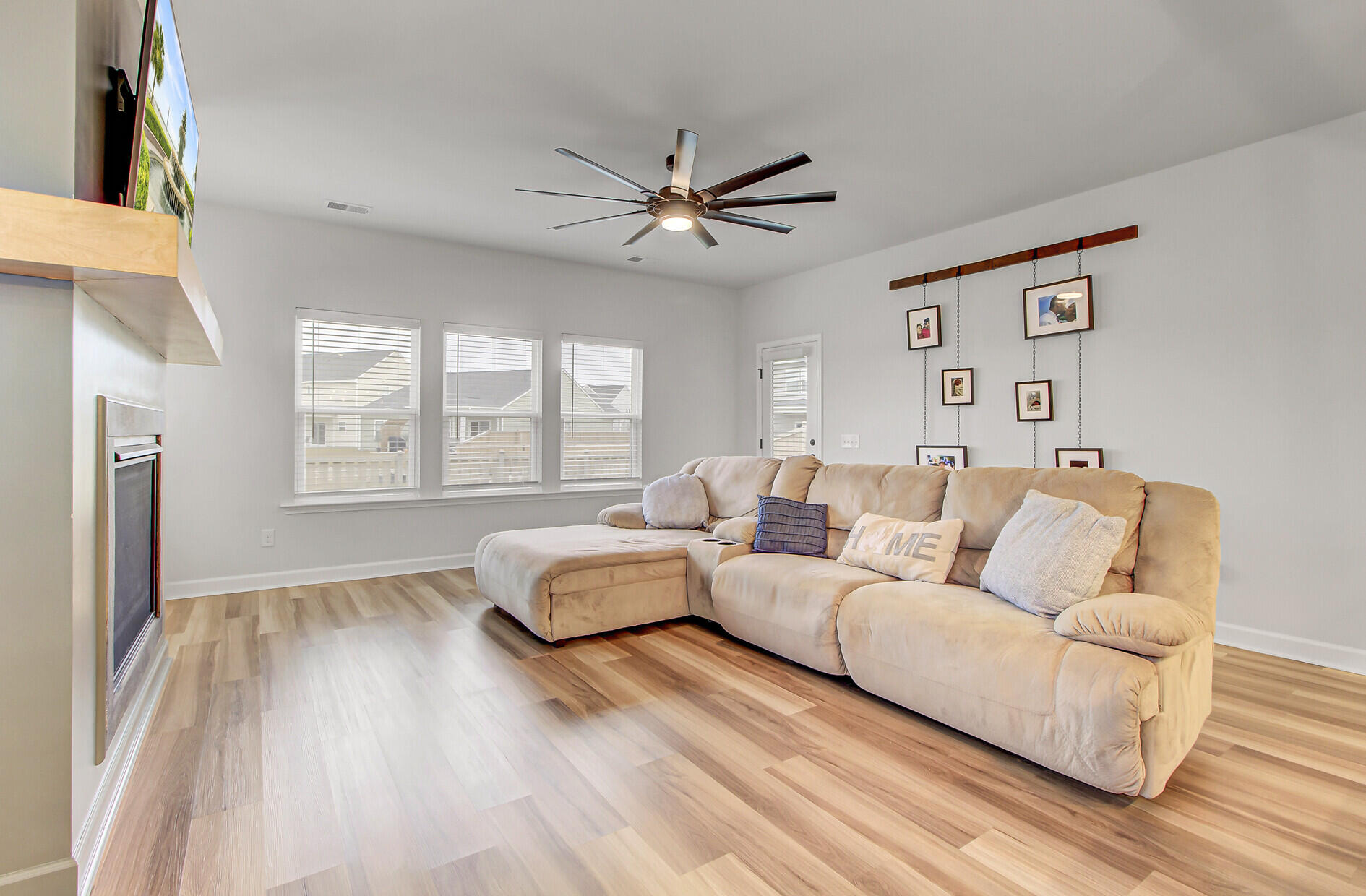 782 Sienna Way Summerville, SC 29486 - Photo 14 of 37 Great Room