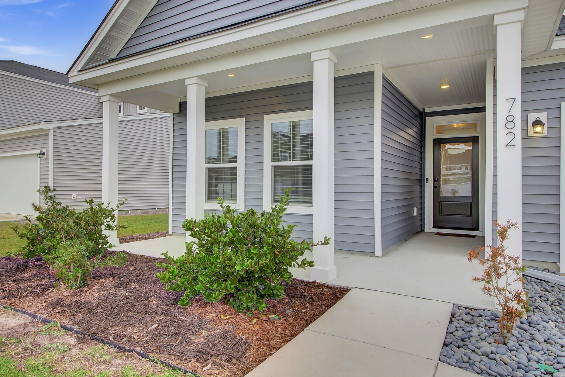 782 Sienna Way Summerville, SC 29486 - Photo 5 of 37 Front Porch