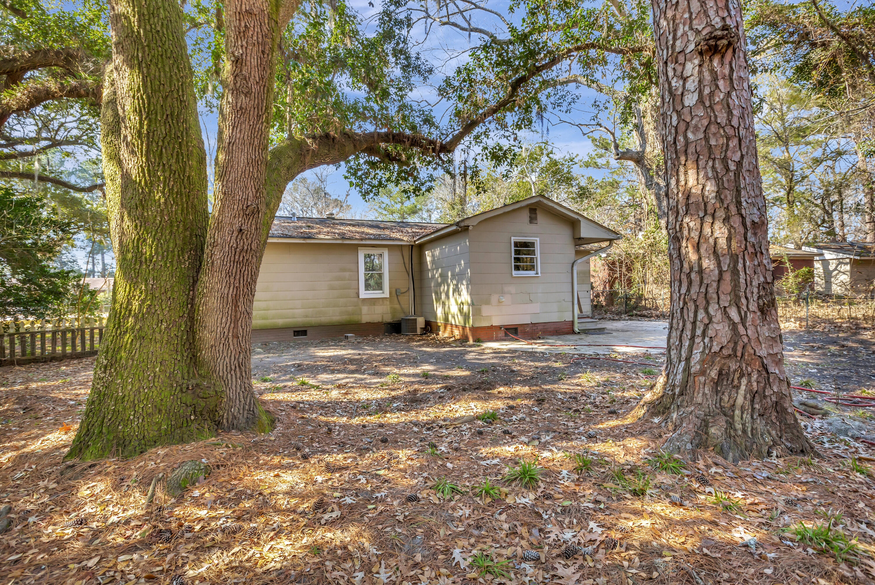 848 Savage Road Charleston, SC 29414 - Photo 20 of 24 296A7680