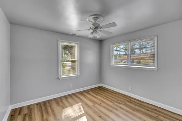 $1,795 | 848 Savage Road, Charleston, SC 29414