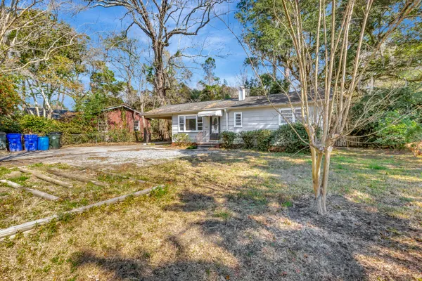 $1,795 | 848 Savage Road, Charleston, SC 29414
