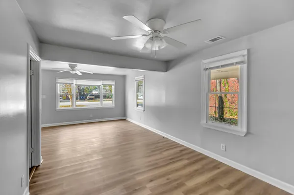 $1,795 | 848 Savage Road, Charleston, SC 29414