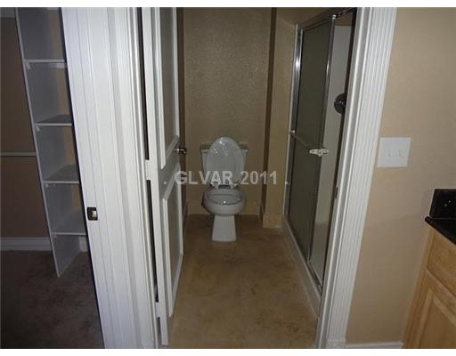 220 East Flamingo Road, Unit 123 Las Vegas, NV 89169 - Photo 6 of 6 Bathroom.