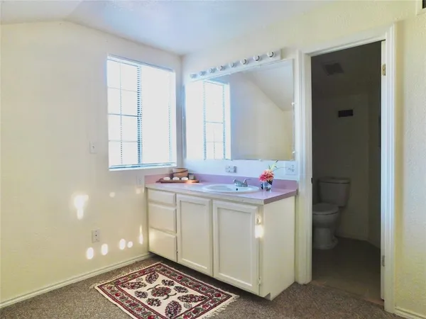 $233,000 | 31 Rogers Circle, Krum, TX 76249