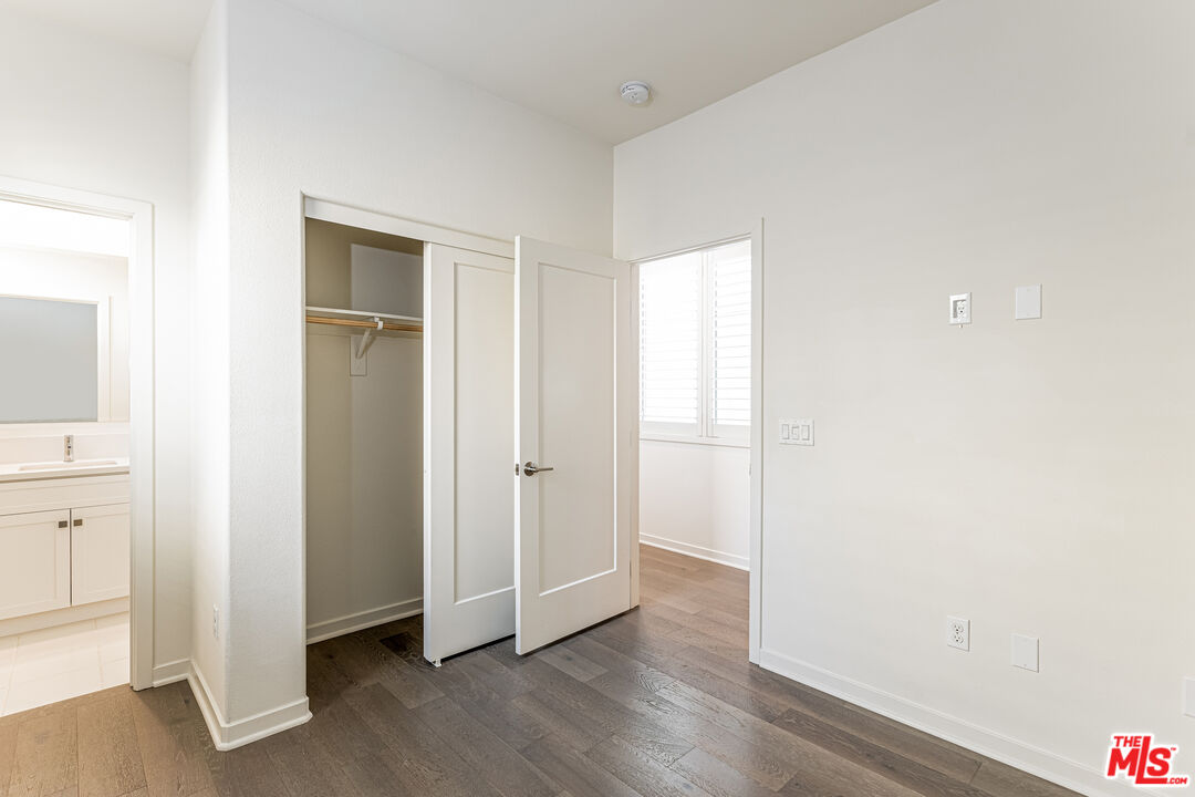 124 Stellar Irvine, CA 92618 - Photo 21 of 27