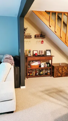 $389,000 | 10 Chelsea Circle, South Burlington, VT 05403