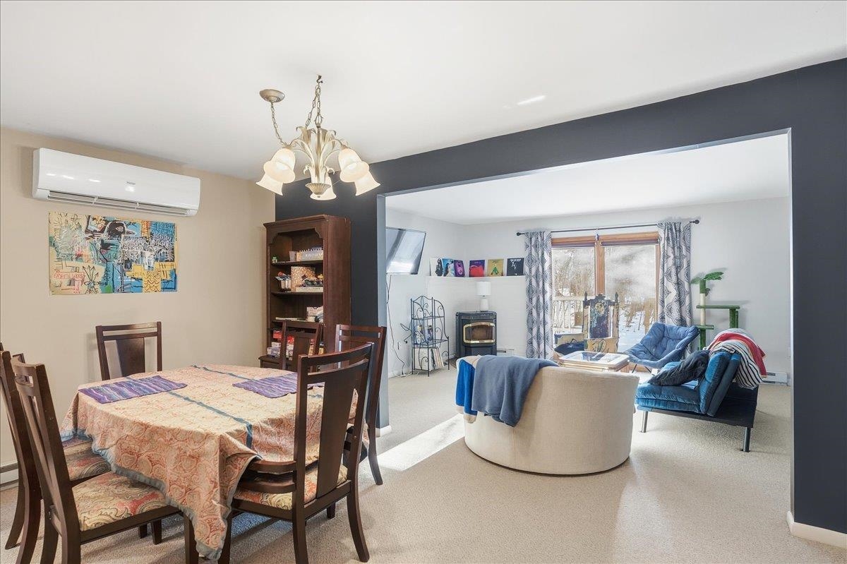 10 Chelsea Circle South Burlington, VT 05403 - Photo 14 of 40