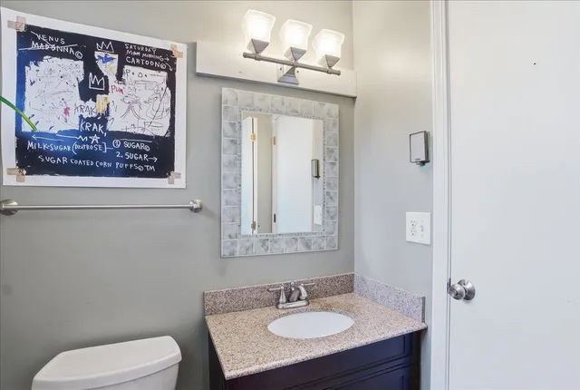 $389,000 | 10 Chelsea Circle, South Burlington, VT 05403