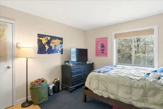 $389,000 | 10 Chelsea Circle, South Burlington, VT 05403