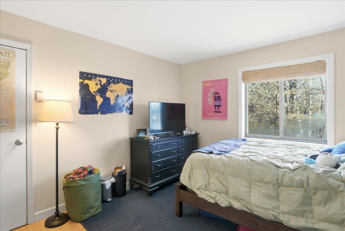 10 Chelsea Circle South Burlington, VT 05403 - Photo 32 of 40