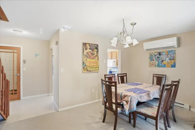 $389,000 | 10 Chelsea Circle, South Burlington, VT 05403