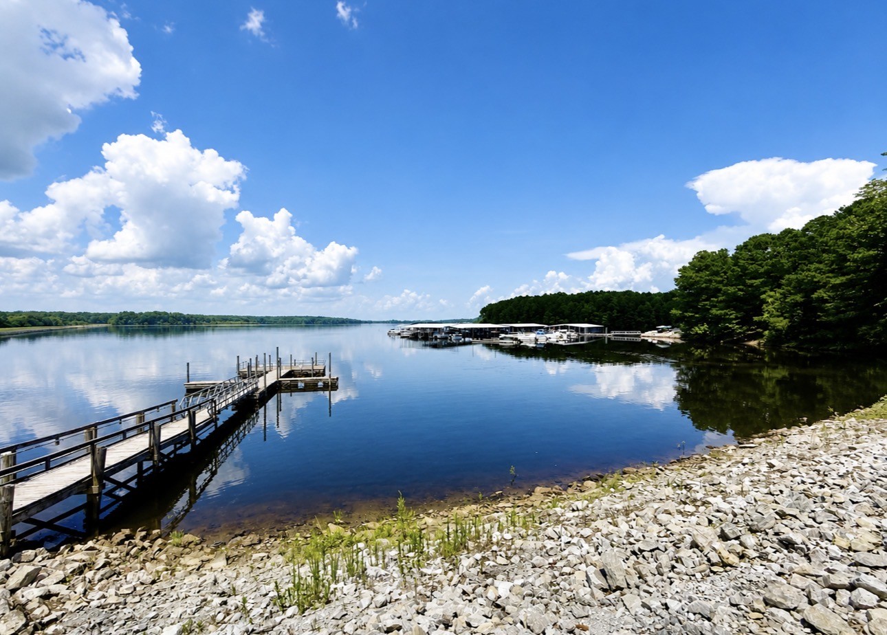 1520 Old Springville Road Springville, TN 38256 - Photo 21 of 22 a view of a lake