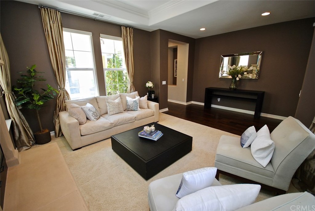 15530 Cardamon Way Tustin, CA 92782 - Photo 21 of 50 Custom Paint