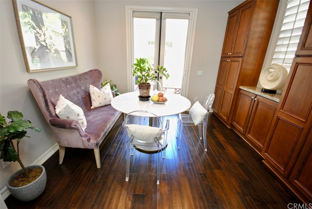 15530 Cardamon Way Tustin, CA 92782 - Photo 26 of 50 Breakfast Nook