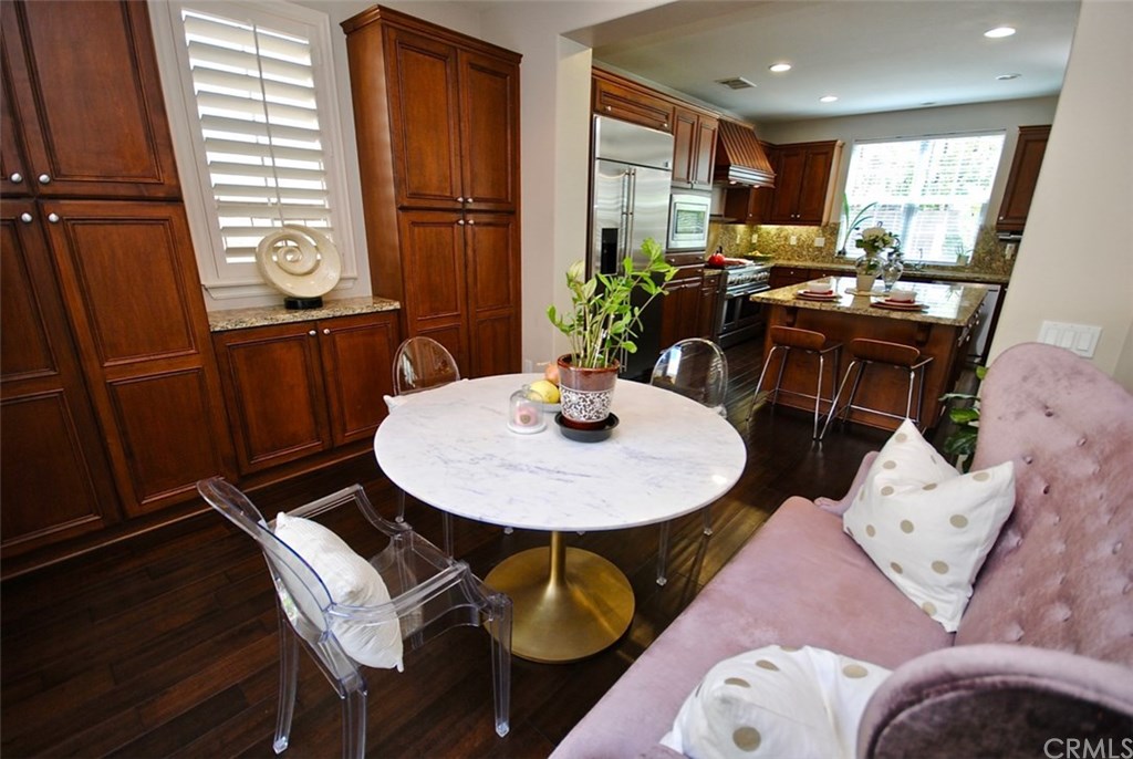 15530 Cardamon Way Tustin, CA 92782 - Photo 28 of 50 Abundance of Kitchen Cabinets